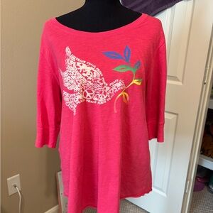 Lucky Tee with Capri Sleeves